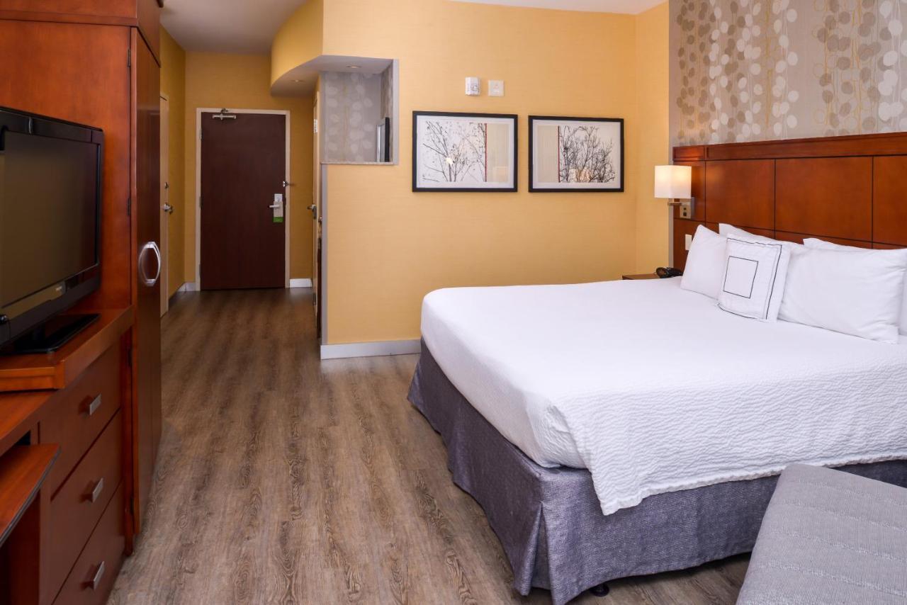 Courtyard By Marriott Victorville הספריה מראה חיצוני תמונה