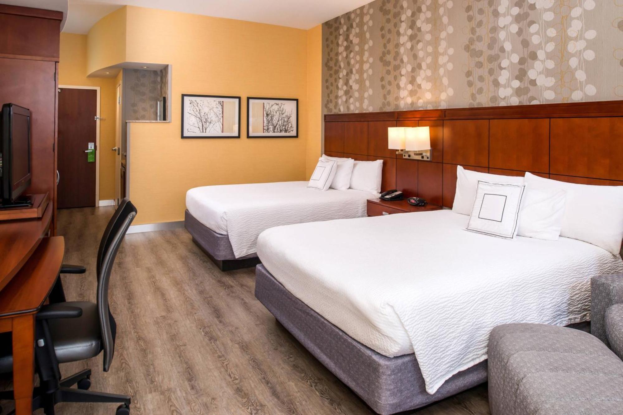 Courtyard By Marriott Victorville הספריה מראה חיצוני תמונה