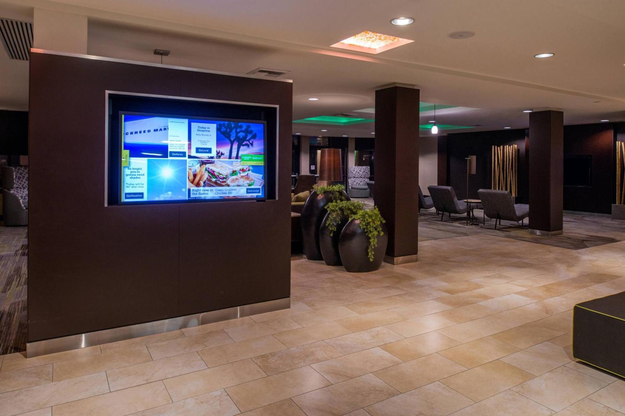 Courtyard By Marriott Victorville הספריה מראה חיצוני תמונה