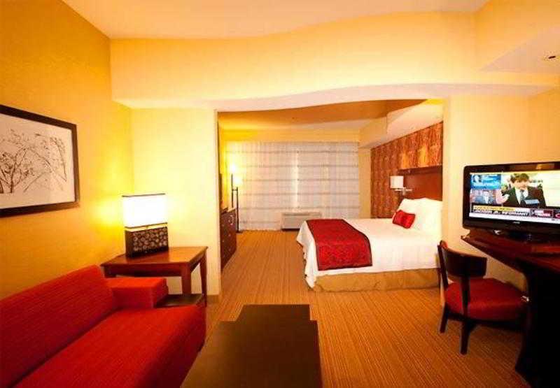 Courtyard By Marriott Victorville הספריה חדר תמונה