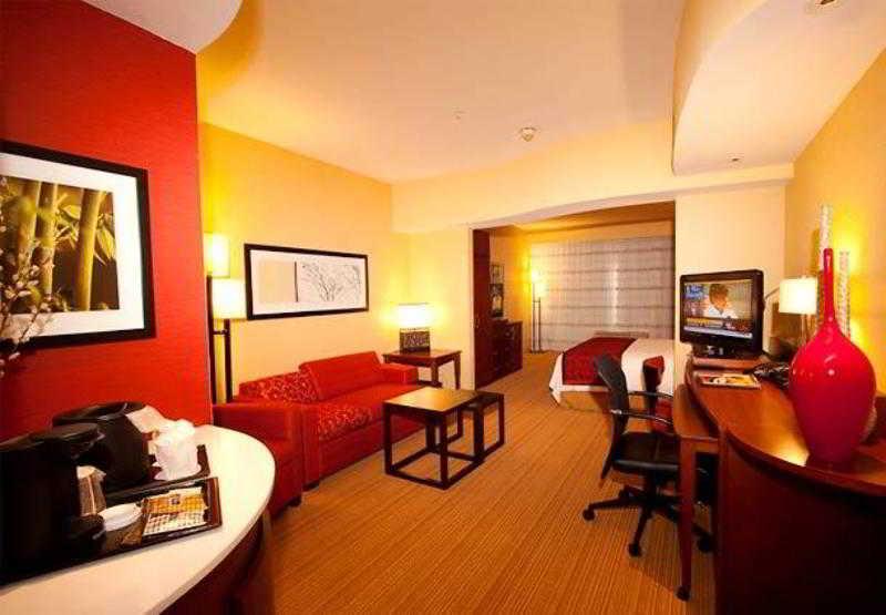 Courtyard By Marriott Victorville הספריה חדר תמונה